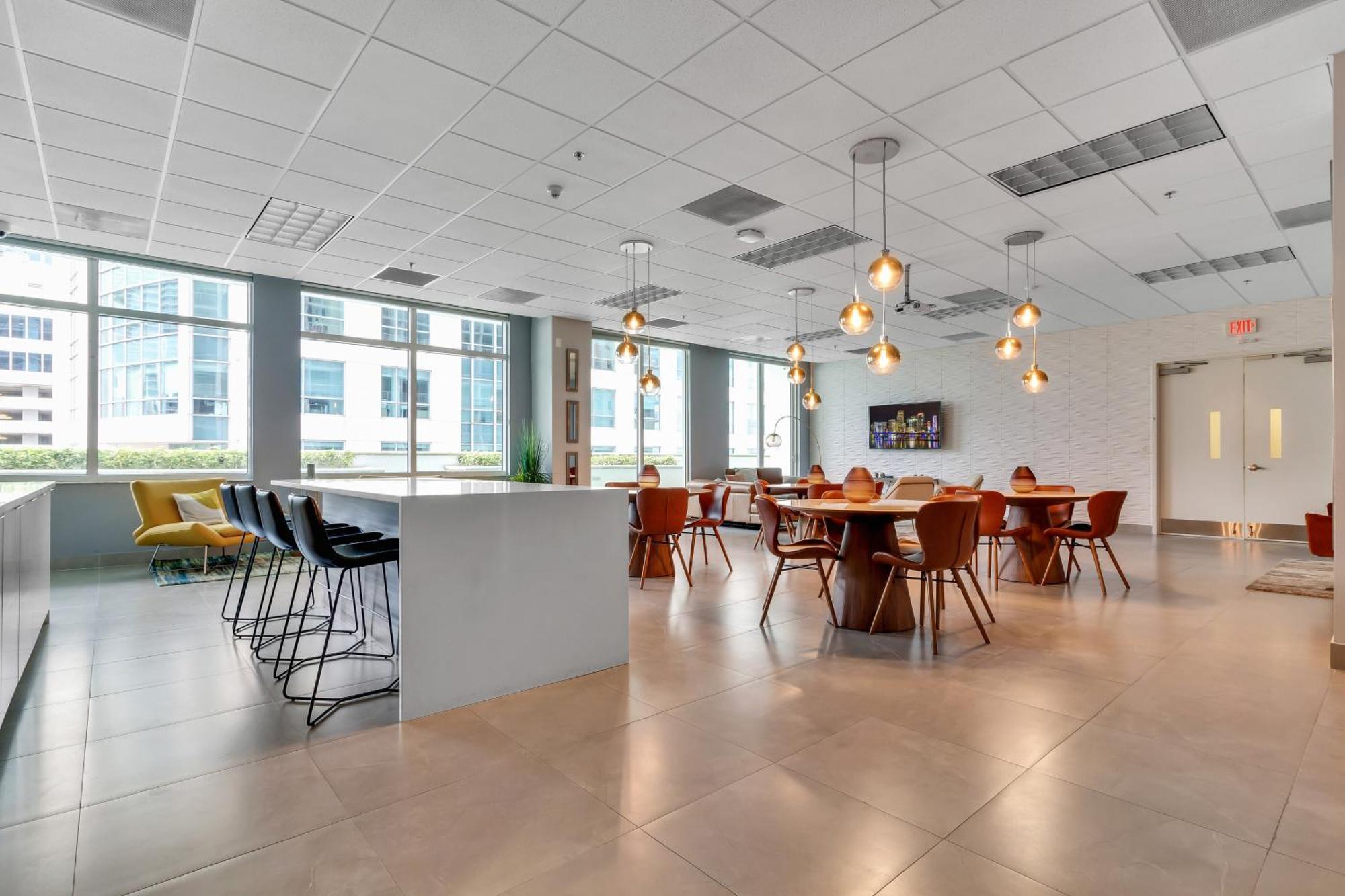 Apartment Elegant 1 Bedroom Retreat In Brickell With Free Parking *